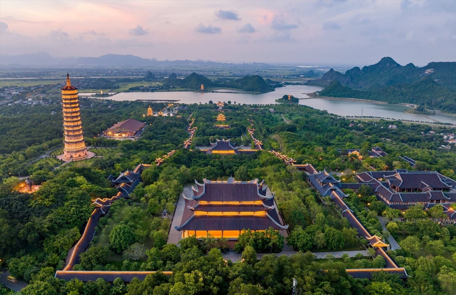 Thời điểm vàng để tham quan và trải nghiệm danh thắng Ninh Bình 